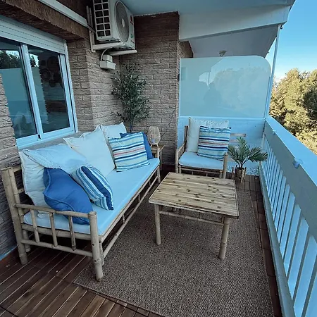 Cap Escape, Newly Renovated, Pool, 5 Min Walk